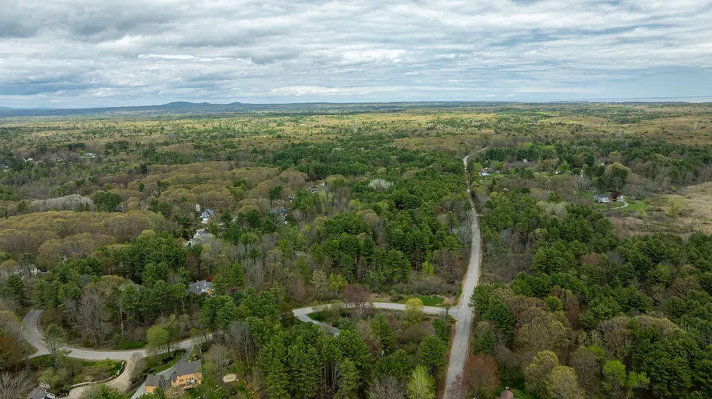 25 Bartlett Road Kittery ME 03905