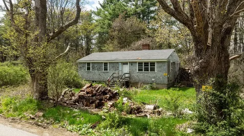 25 Bartlett Road Kittery ME 03905
