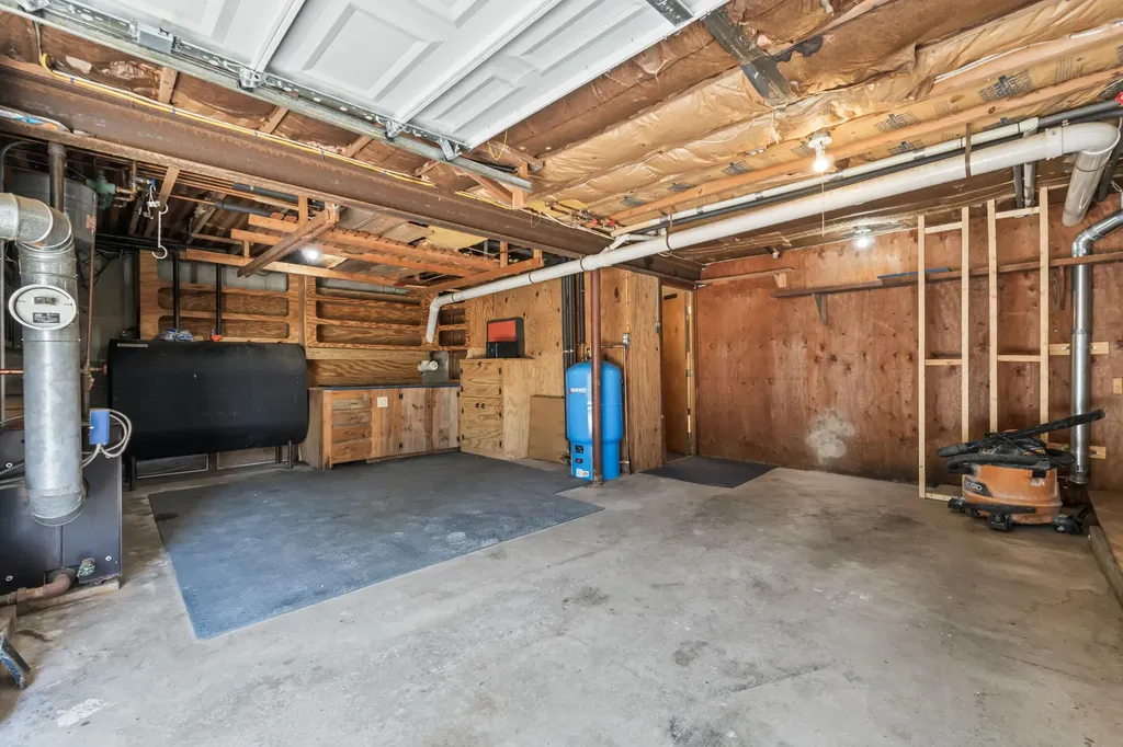 189 Beechnut Hill Road Wiscasset ME 04578