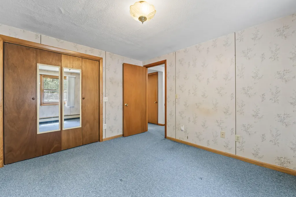 189 Beechnut Hill Road Wiscasset ME 04578