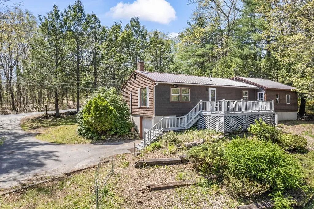 189 Beechnut Hill Road Wiscasset ME 04578
