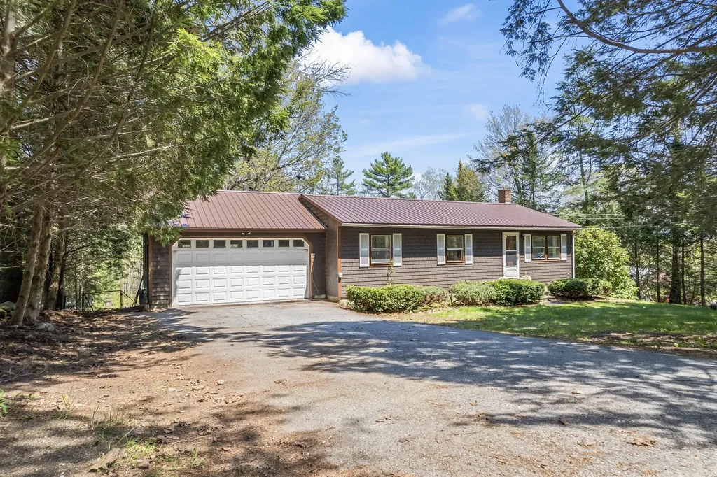 189 Beechnut Hill Road Wiscasset ME 04578