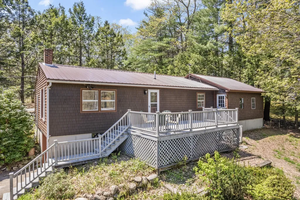 189 Beechnut Hill Road Wiscasset ME 04578
