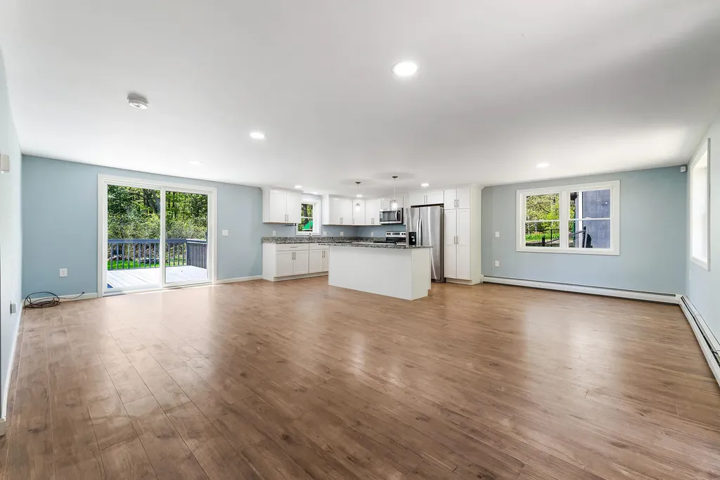 36 Rideout Lane Gardiner ME 04345