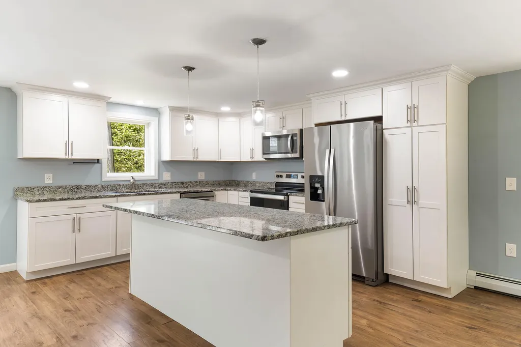 36 Rideout Lane Gardiner ME 04345