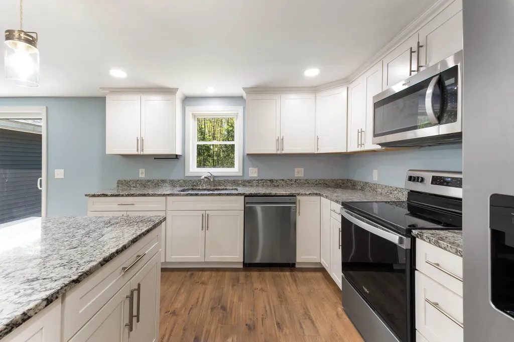 36 Rideout Lane Gardiner ME 04345