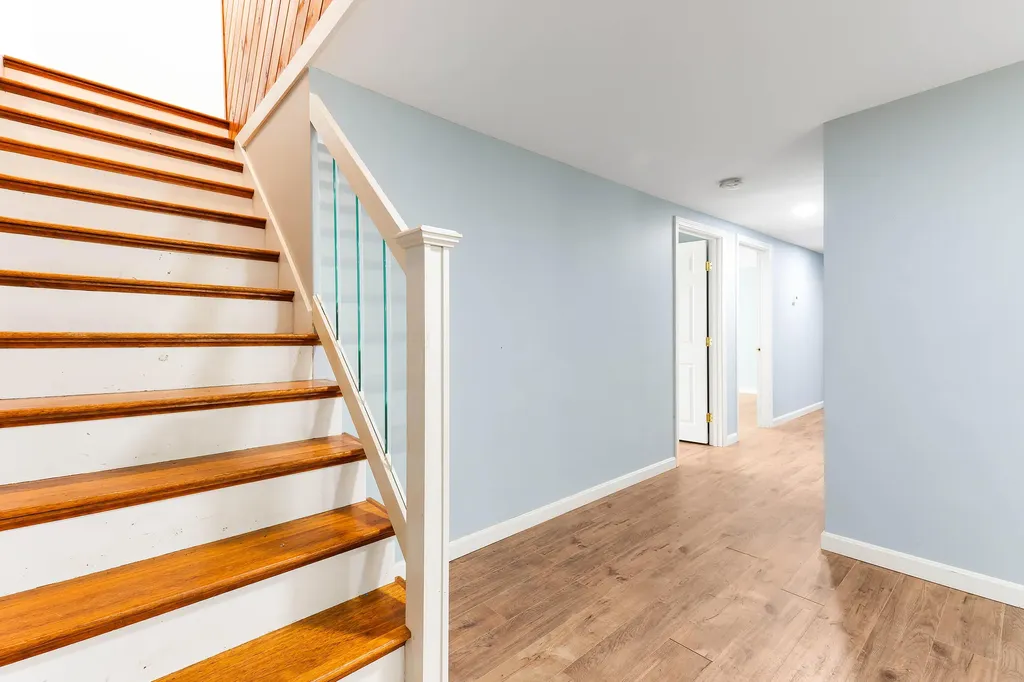 36 Rideout Lane Gardiner ME 04345