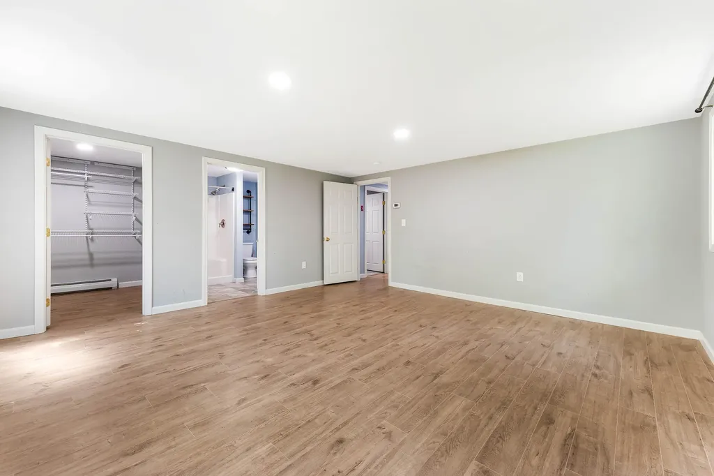 36 Rideout Lane Gardiner ME 04345