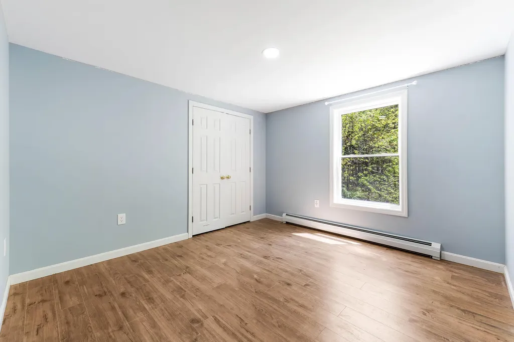 36 Rideout Lane Gardiner ME 04345