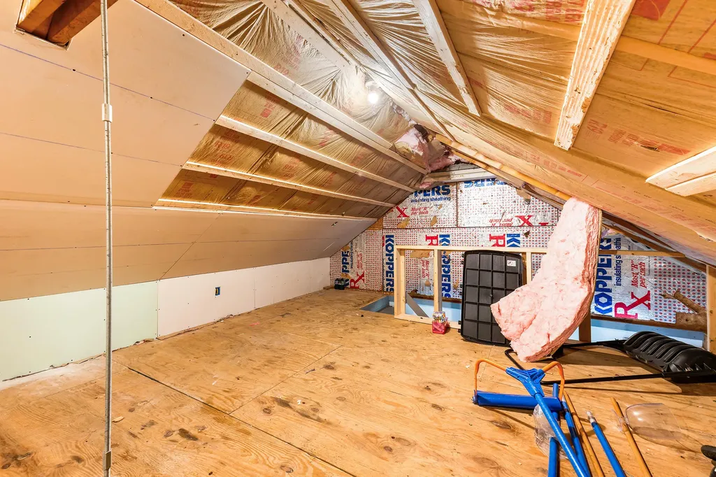 36 Rideout Lane Gardiner ME 04345