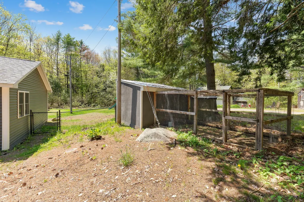 36 Rideout Lane Gardiner ME 04345