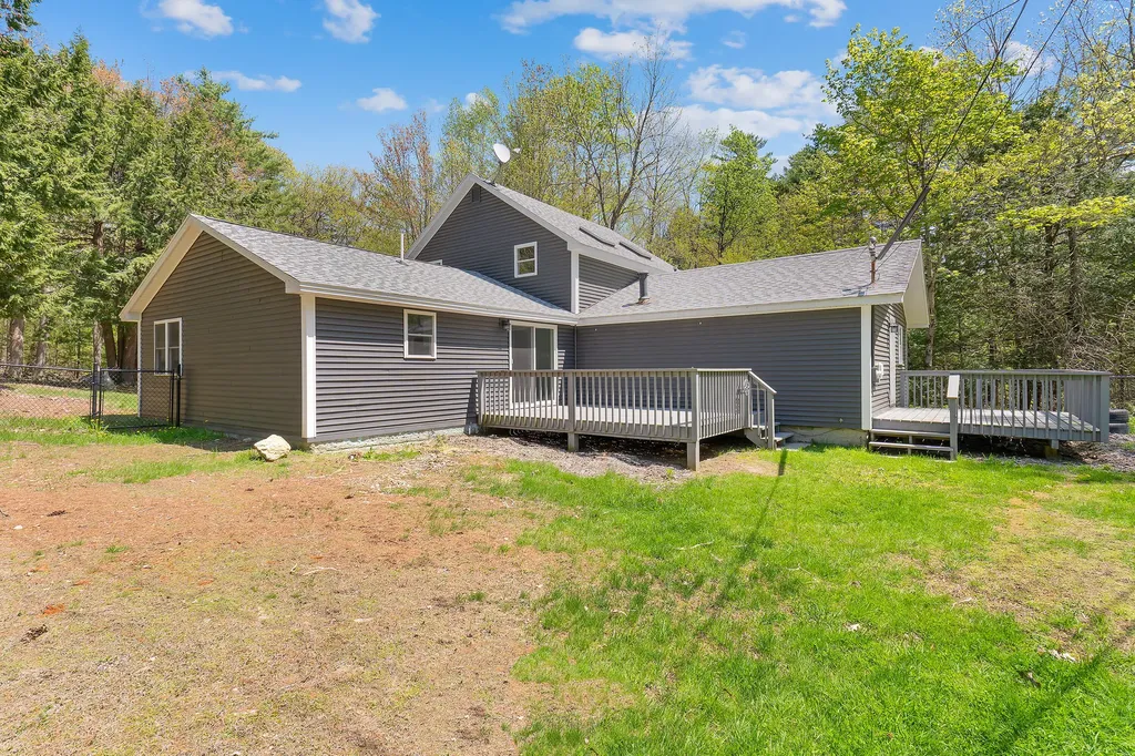 36 Rideout Lane Gardiner ME 04345