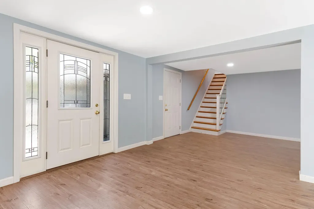36 Rideout Lane Gardiner ME 04345