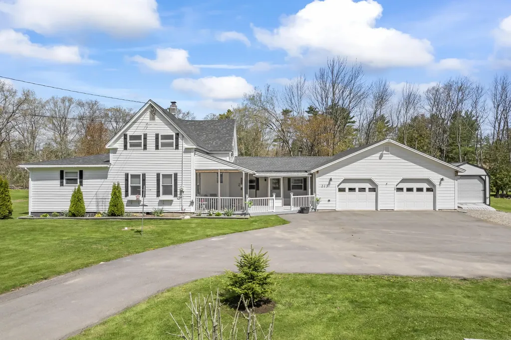 215 Plymouth Road Carmel ME 04419
