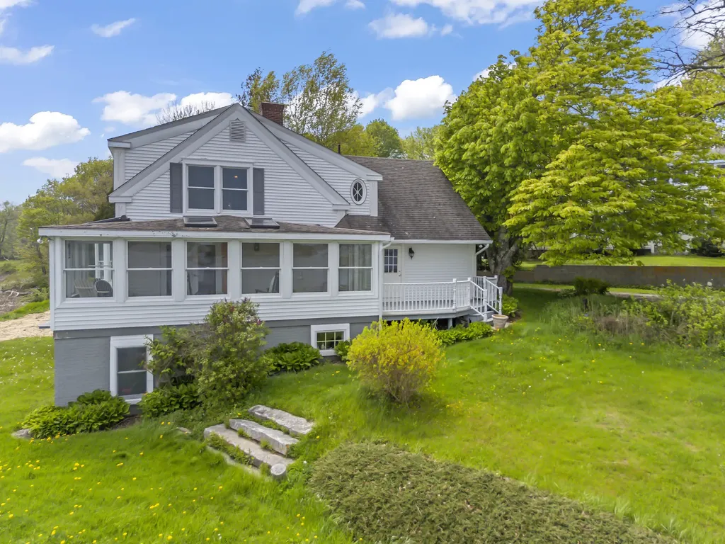 15 Church Lane Phippsburg ME 04562