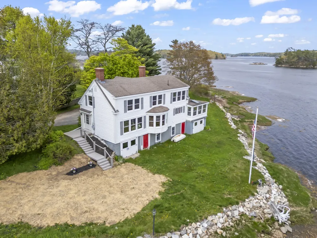 15 Church Lane Phippsburg ME 04562