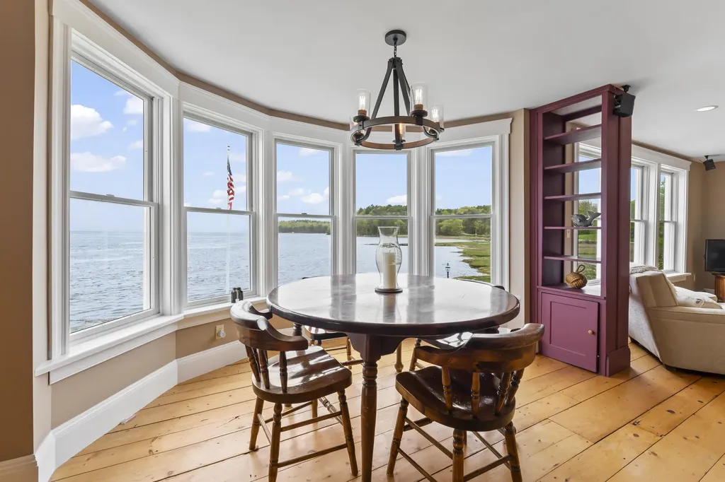 15 Church Lane Phippsburg ME 04562