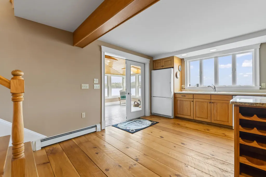 15 Church Lane Phippsburg ME 04562