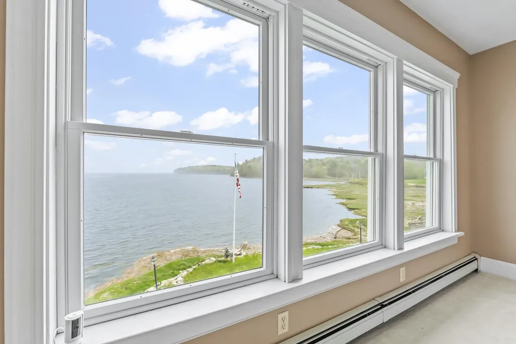15 Church Lane Phippsburg ME 04562