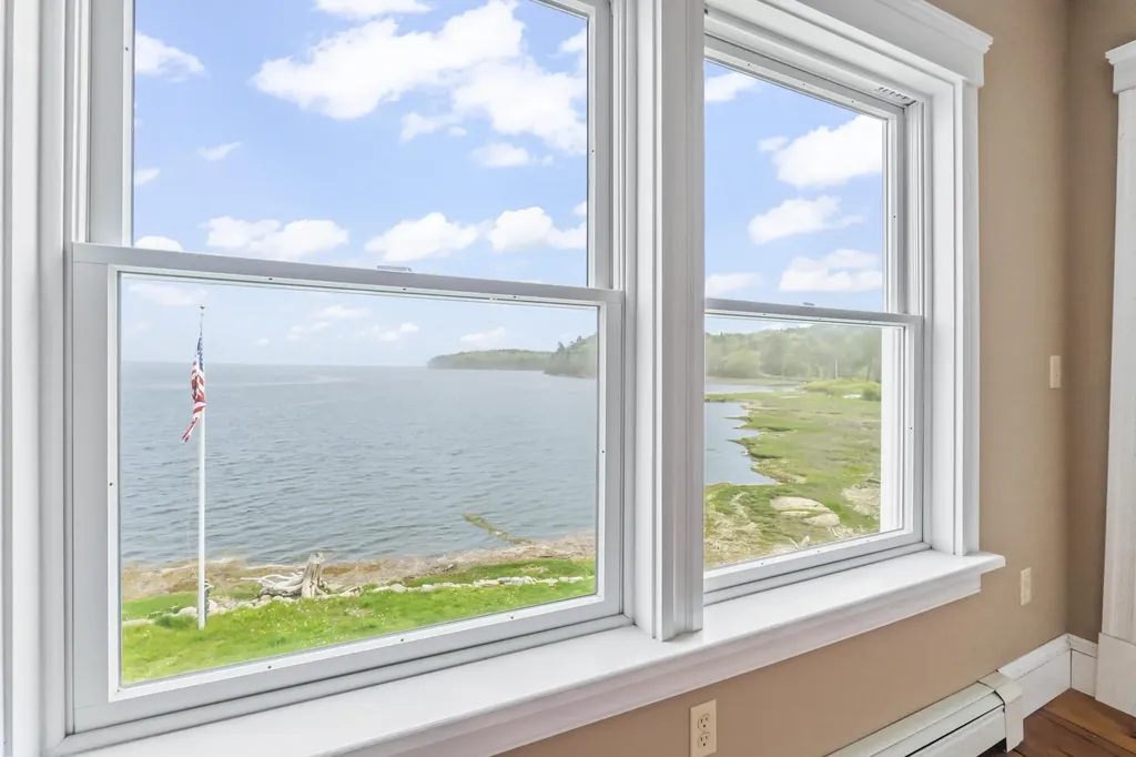 15 Church Lane Phippsburg ME 04562