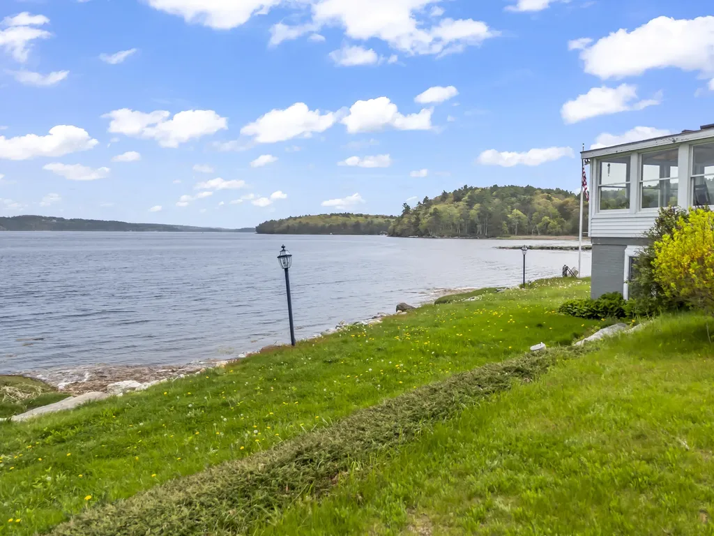 15 Church Lane Phippsburg ME 04562
