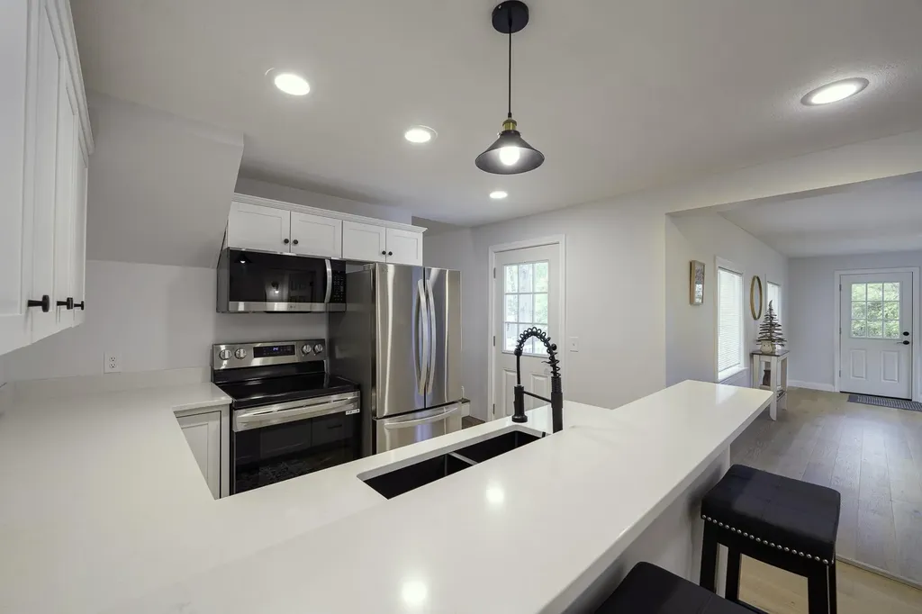 108 Haven Road Windham ME 04062