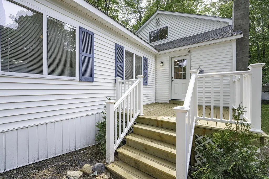 108 Haven Road Windham ME 04062