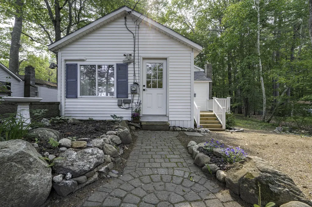 108 Haven Road Windham ME 04062