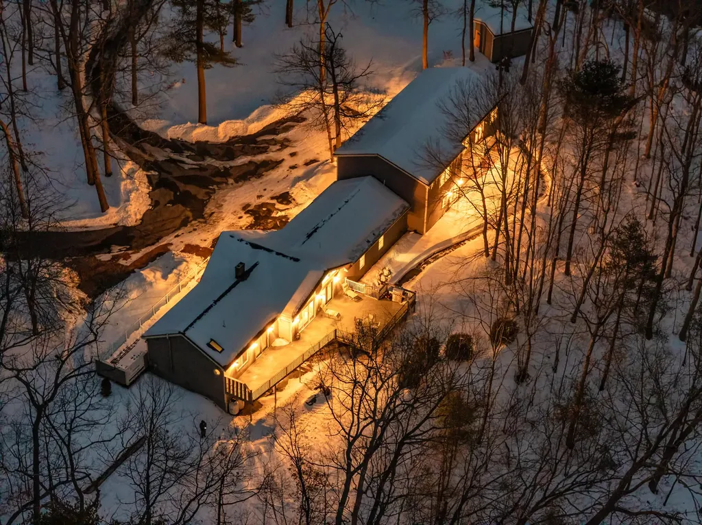 16 Gin Mill Lane Windham ME 04062