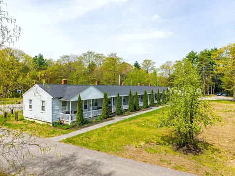 518 Ossipee Trail E Gorham ME 04038