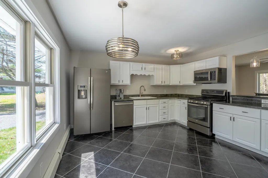 46 Silver Ridge Veazie ME 04401