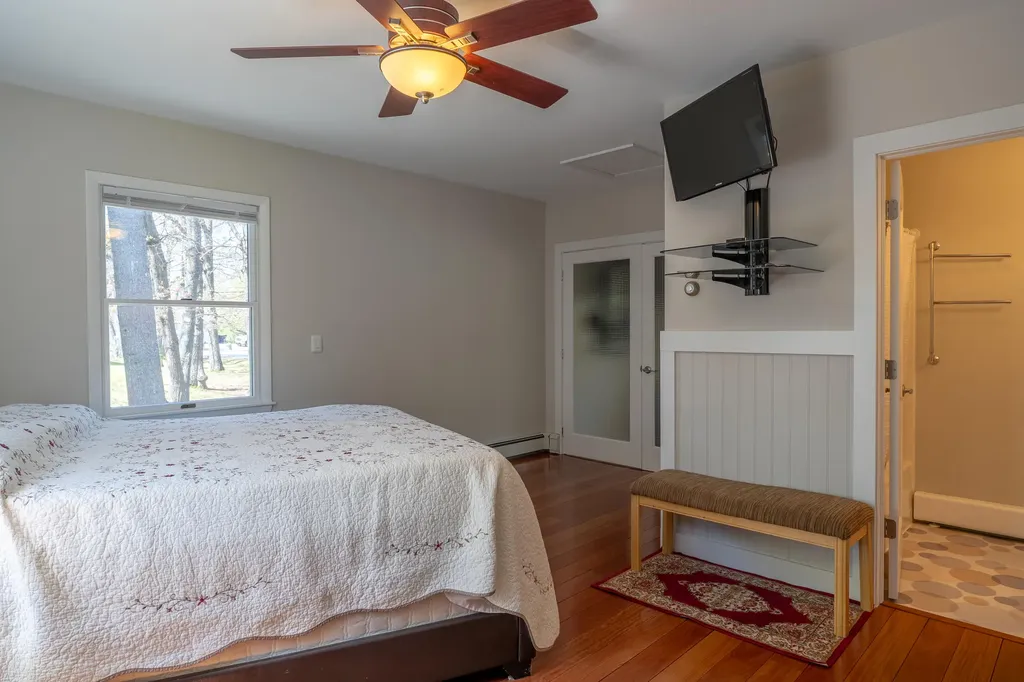 46 Silver Ridge Veazie ME 04401