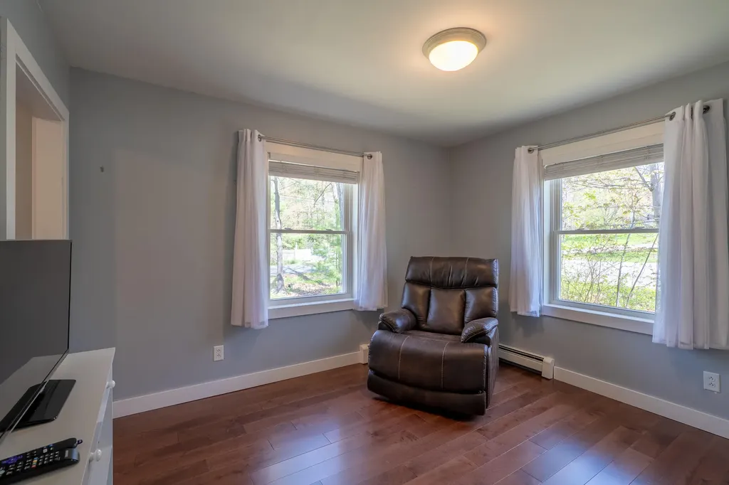 46 Silver Ridge Veazie ME 04401