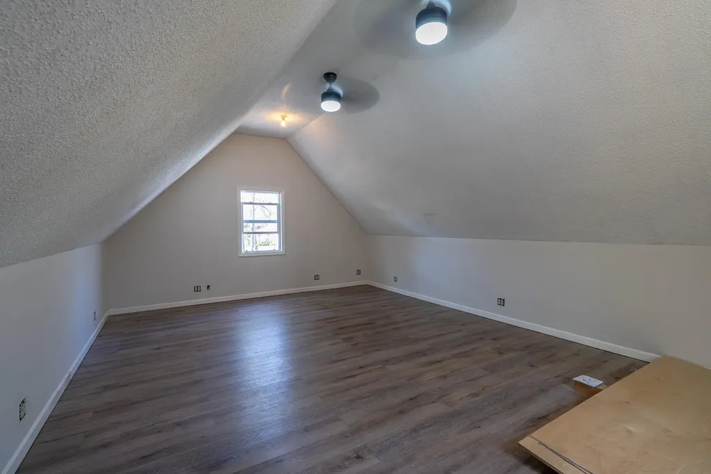 46 Silver Ridge Veazie ME 04401