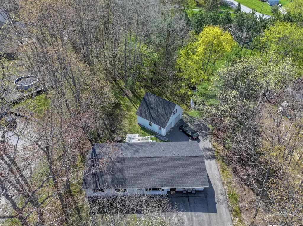 46 Silver Ridge Veazie ME 04401