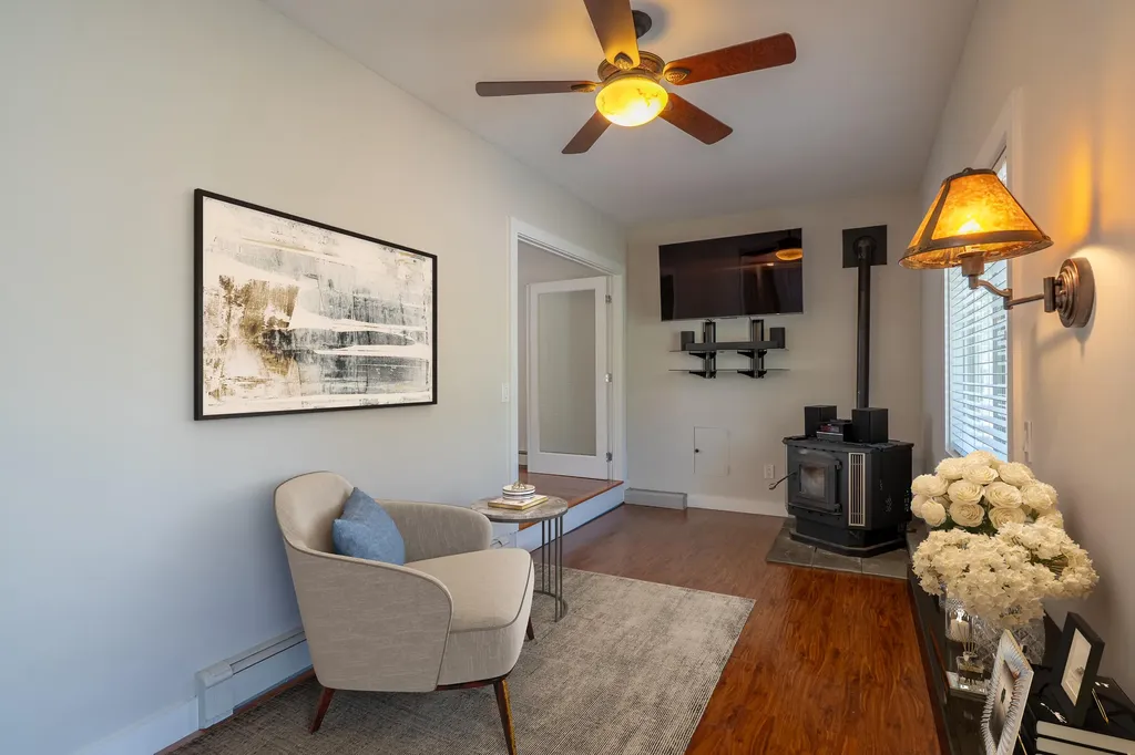 46 Silver Ridge Veazie ME 04401