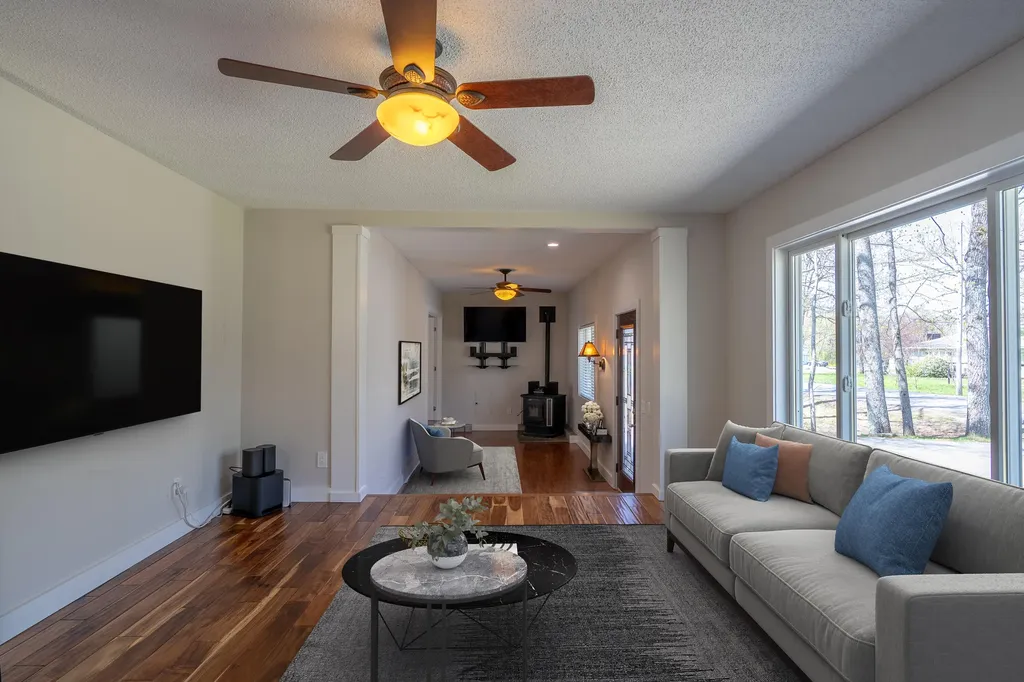 46 Silver Ridge Veazie ME 04401