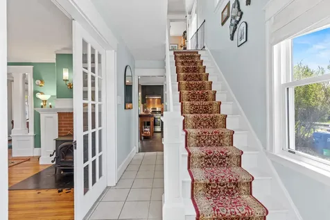 15 Caleb Street Portland ME 04102