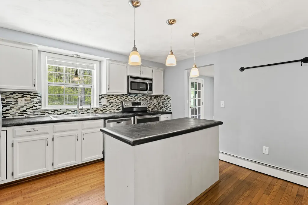48 Beaver Dam Road South Berwick ME 03908