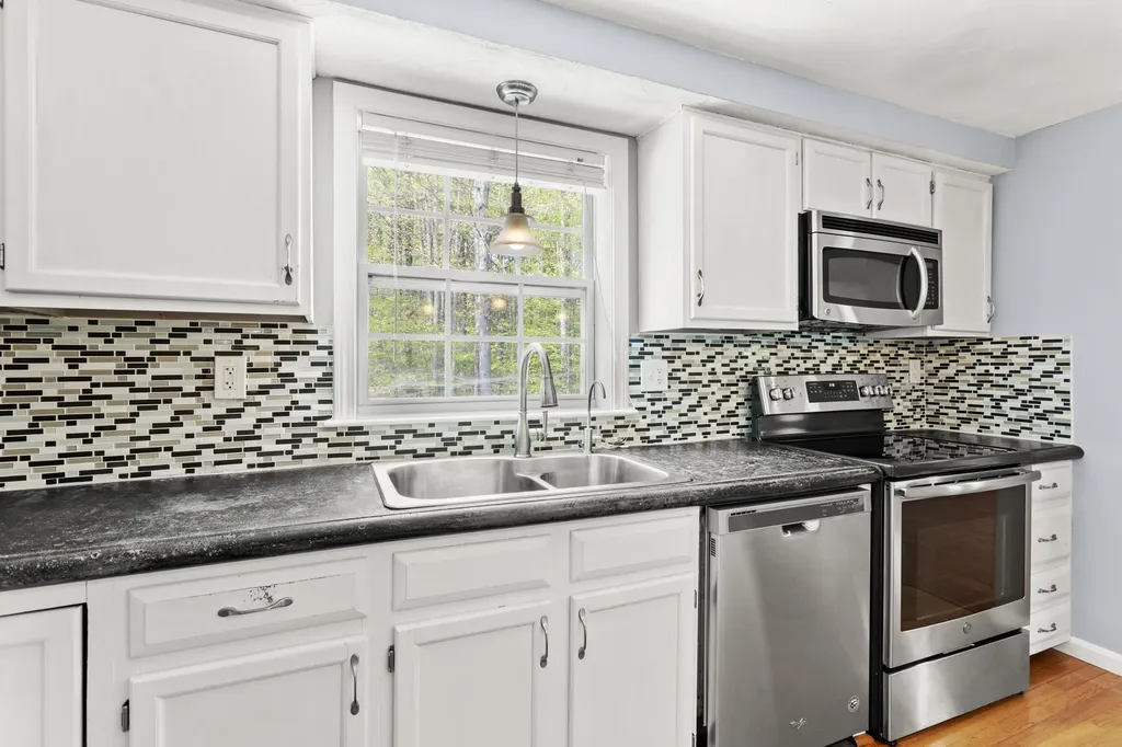 48 Beaver Dam Road South Berwick ME 03908