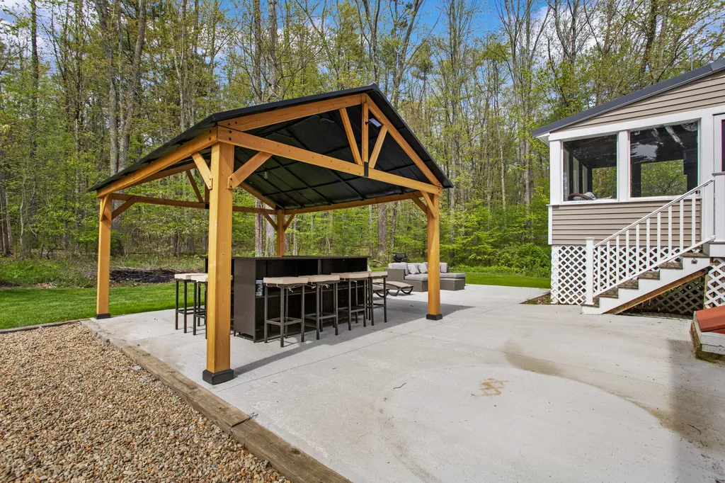 48 Beaver Dam Road South Berwick ME 03908