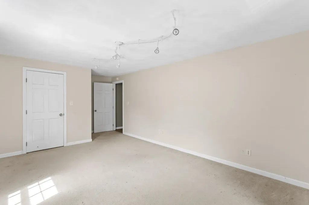 48 Beaver Dam Road South Berwick ME 03908