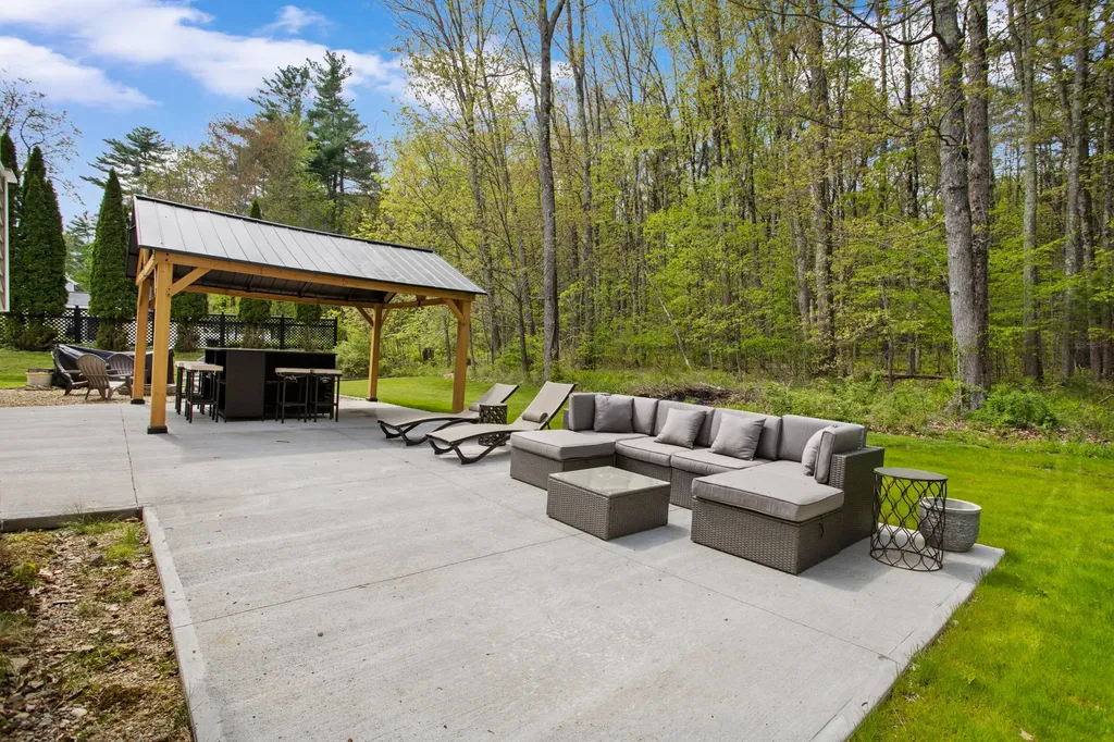 48 Beaver Dam Road South Berwick ME 03908