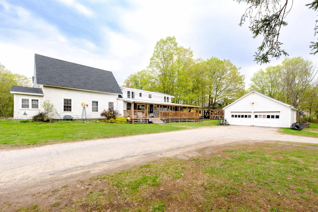 22 Pleasant Street Phillips ME 04966