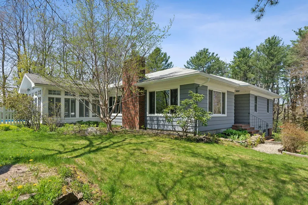 124 Old Ocean House Road Cape Elizabeth ME 04107