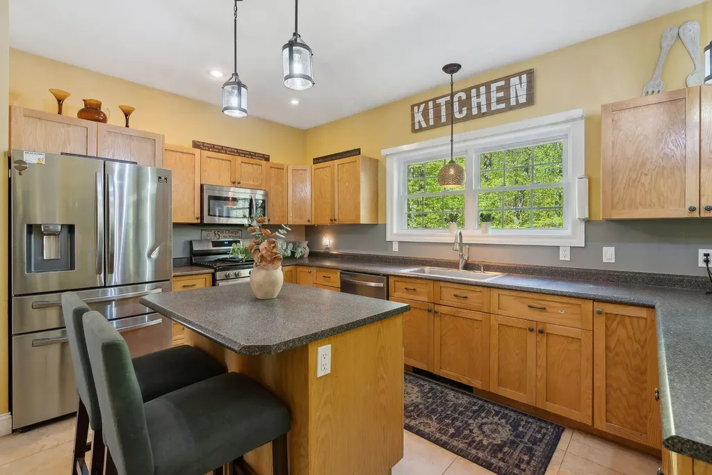 76 Asbury Lane Acton ME 04001