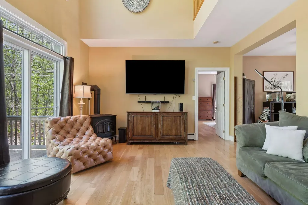 76 Asbury Lane Acton ME 04001