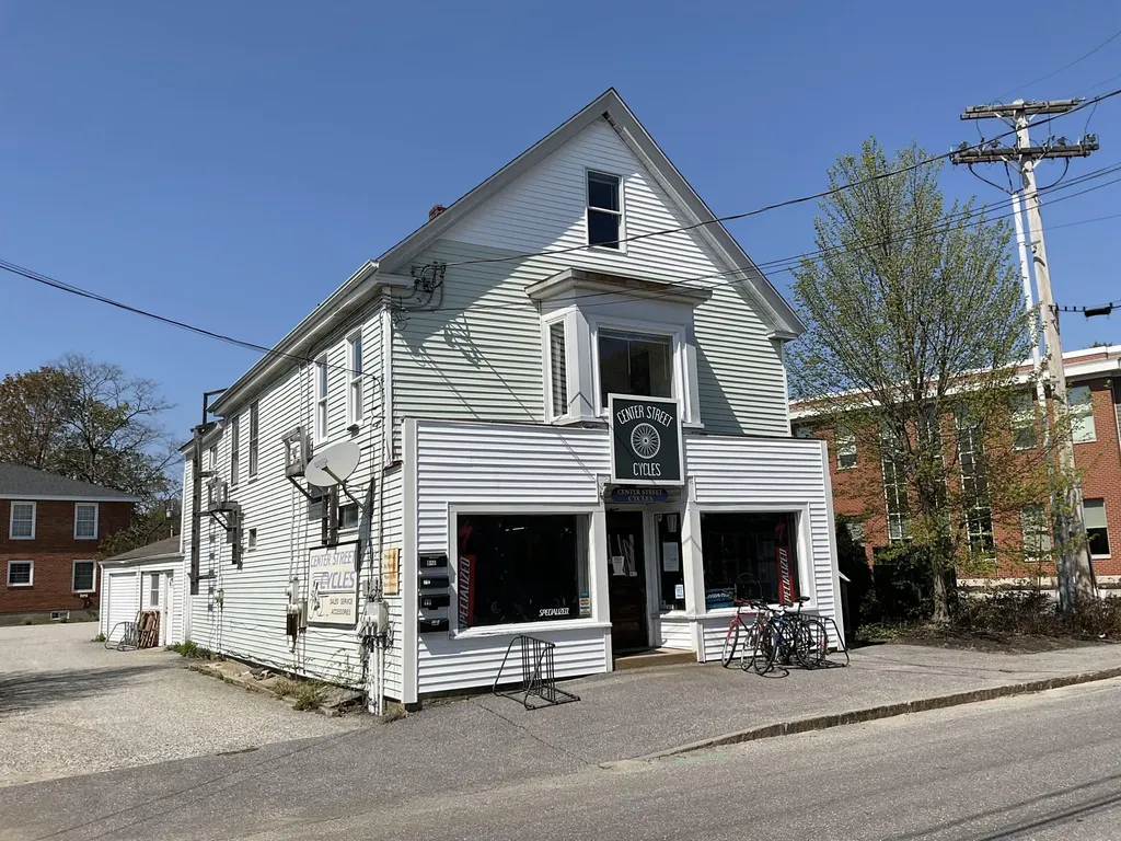 11 Center Street Brunswick ME 04011