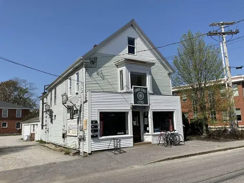 11 Center Street Brunswick ME 04011