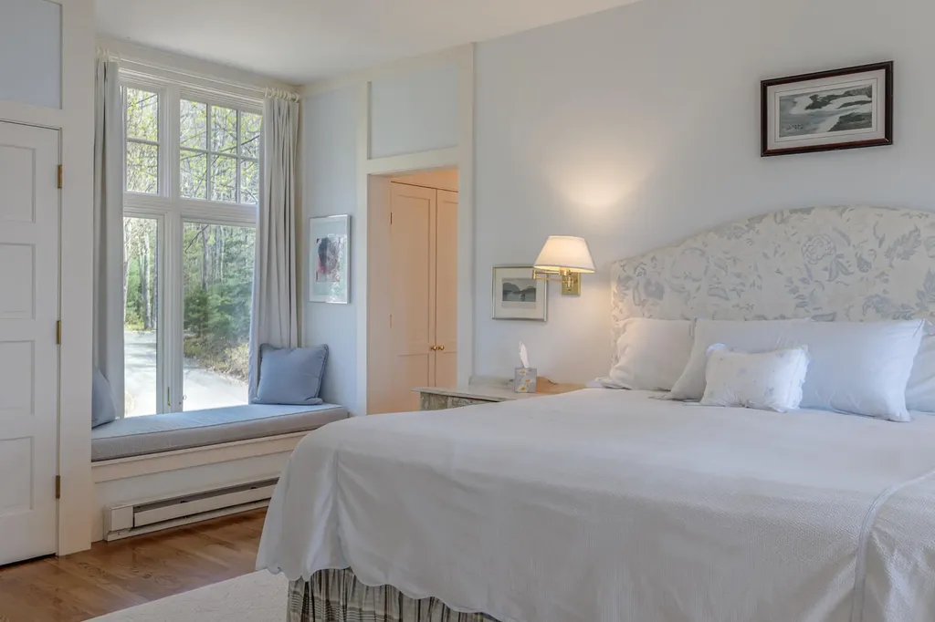 8 Spring Lane Mount Desert ME 04660